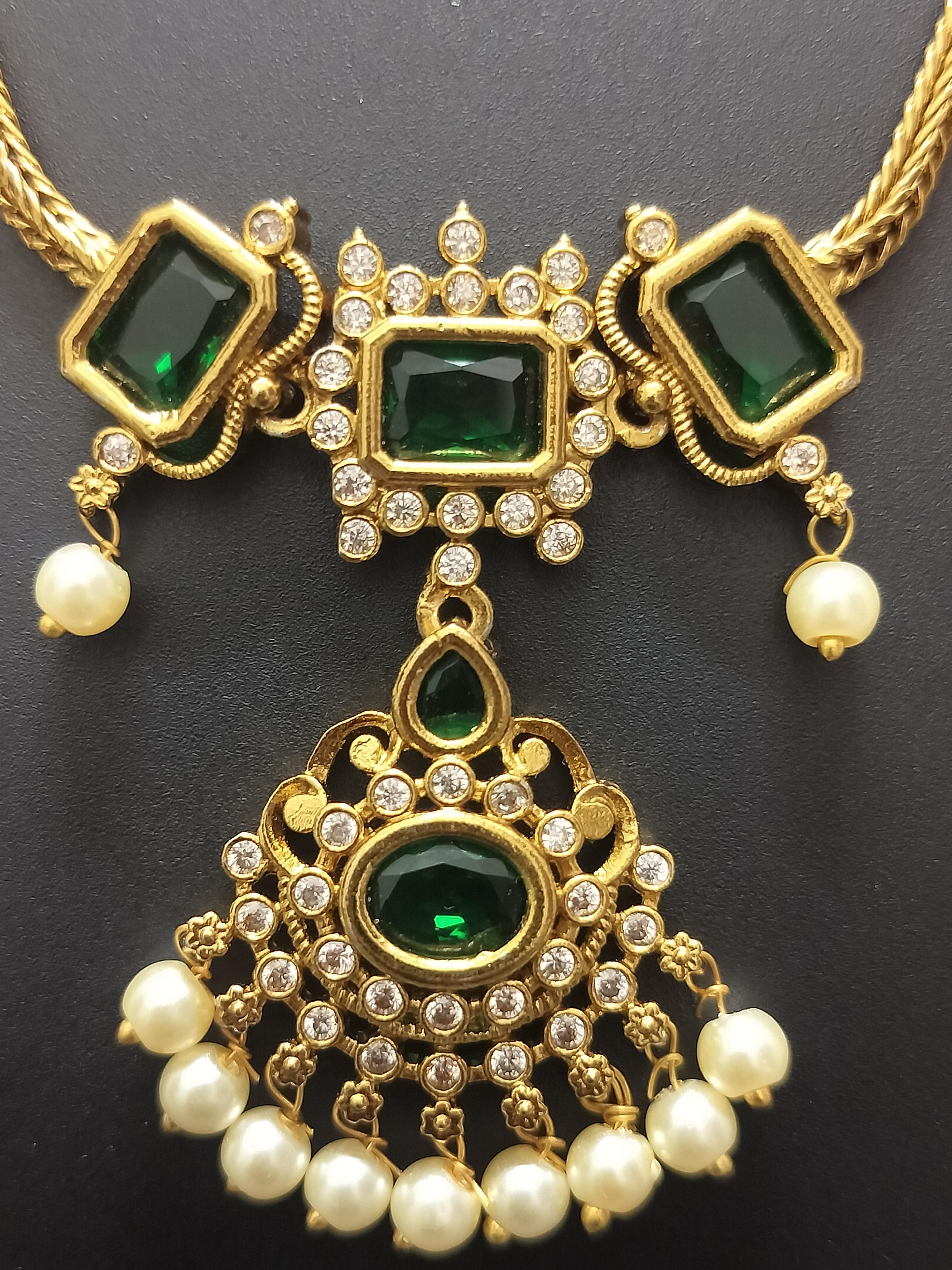Heritage gold finish ruby pendants - product media